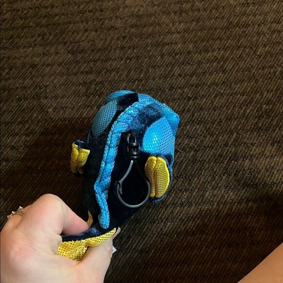 Scentsy Buddy Clip Dory Scented Finding Nemo Just Keep Swimming (BE67) - Picture 5 of 6